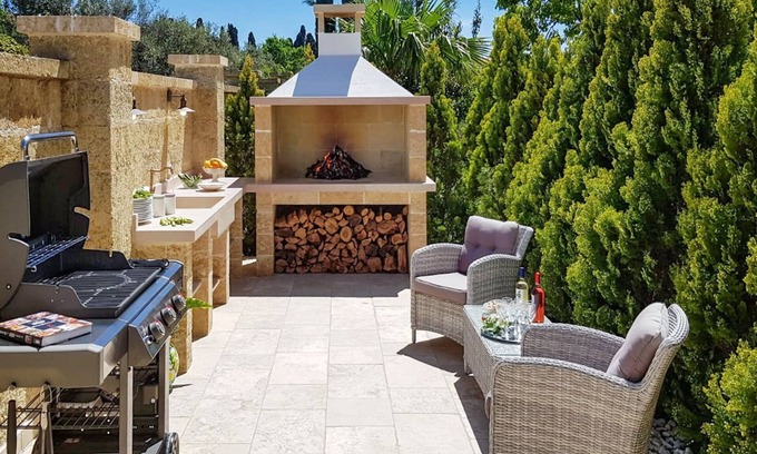 Parabita Villa | 275 Villa Loran