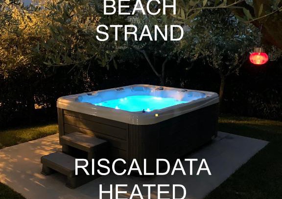 San Benedetto di Lugana Apartamento | Villa Lori Apartments Garden and Beach