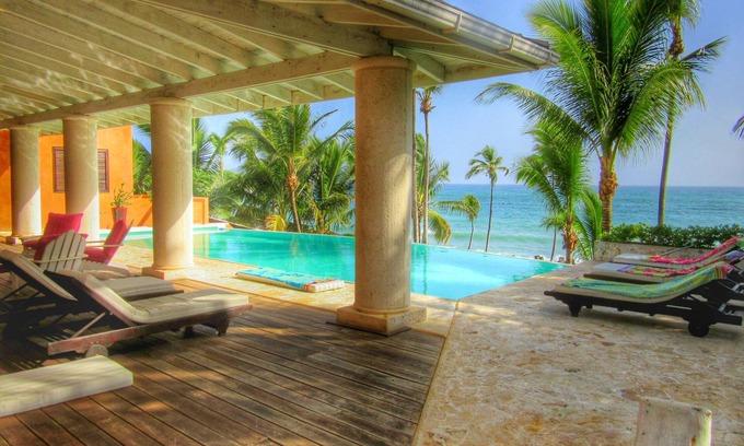 Las Galeras Villa | Villa Los Gorgones, frente al mar, cerca de la playa, 9 plazas