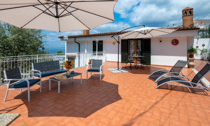 Sant'Agnello Cama Y Desayuno | Villa Luciana