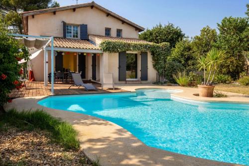 Saint-Georges-d'Orques Villa | Villa Lumineuse avec Piscine Chambres OU Villa