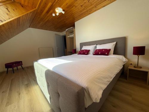 Opglabbeek Casa | Villa Luna