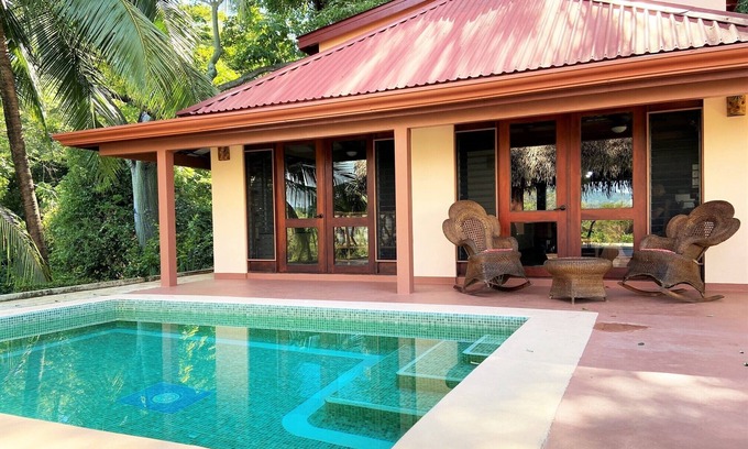 Samara Villa | Villa Luna Del Sol | Stunning Jungle view & private pool | 5 min to Samara beach