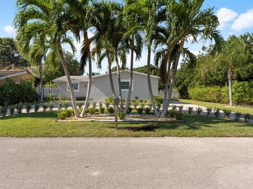 Boca Raton Casa | Villa Luxe 4BD 3BR Spacious Villa Heated Pool