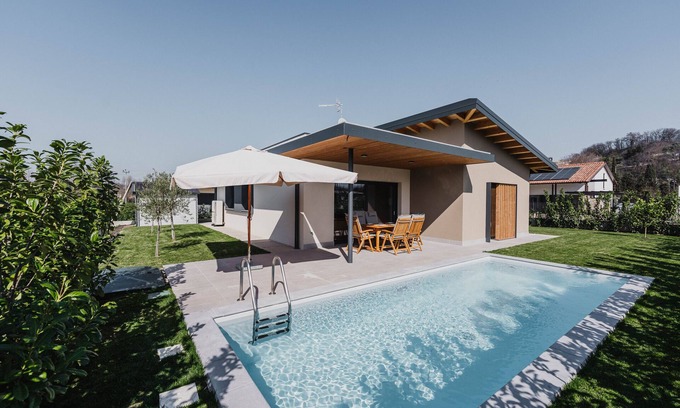 Montioni Villa | Villa 'Luxe Maxime' con piscina privada, Wi-Fi y aire acondicionado