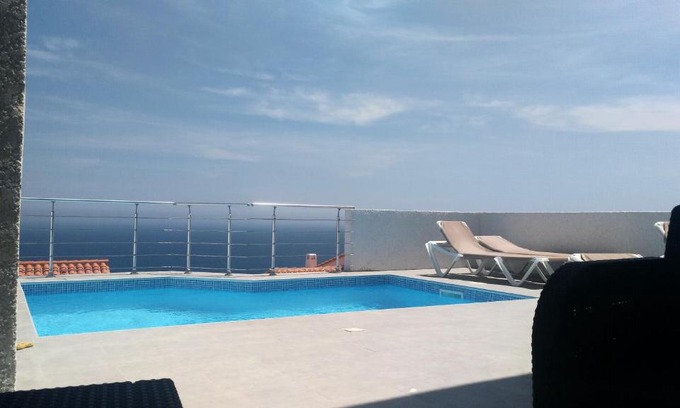 Cerbere Villa | Villa Luxe Vue Panoramique sur la mer piscine clim cassee 4 etoiles meuble tourisme