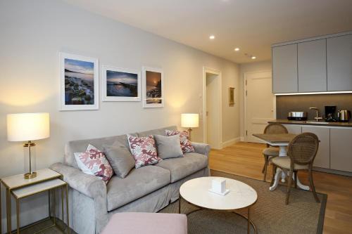 Heiligendamm Apartamento | Villa Möwe Souterrain Wohnung 08