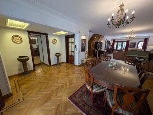 Taqseem Laselky Casa | Villa Maadi 35 -R 3 - Poolside Master Room