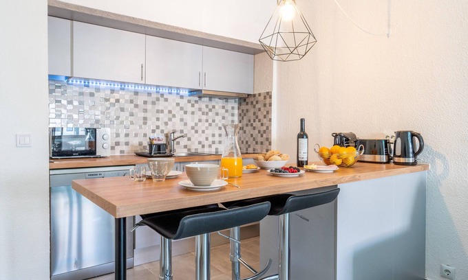 Montechoro Apartamento | Villa Magna - Apt- 206 by HelloVacations