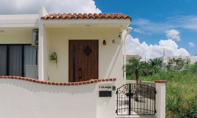 Tokeshi Casa | Villa Mahalo / Nakagami-gun Okinawa