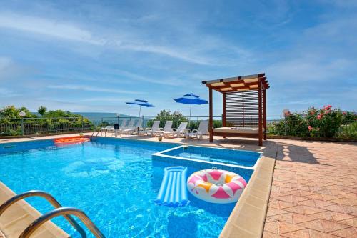 Osenovo Casa | Villa Makeli