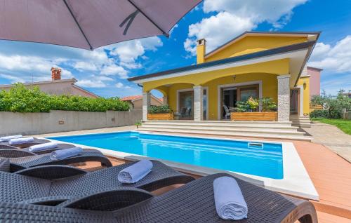 Zbandaj Villa | Villa Mala