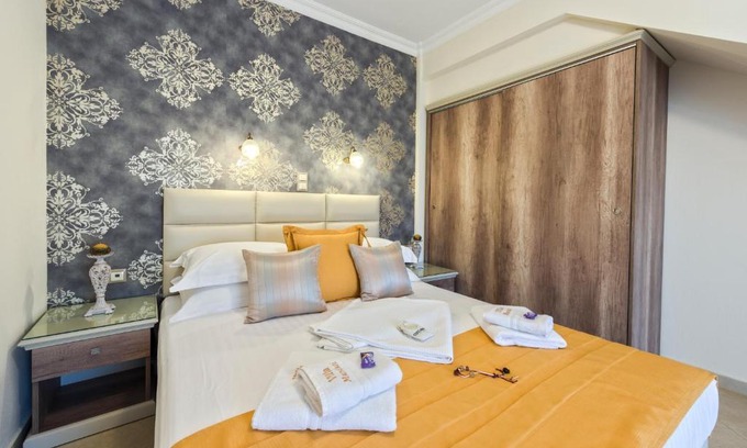 Thasos Town Apartamento | Villa Mandani