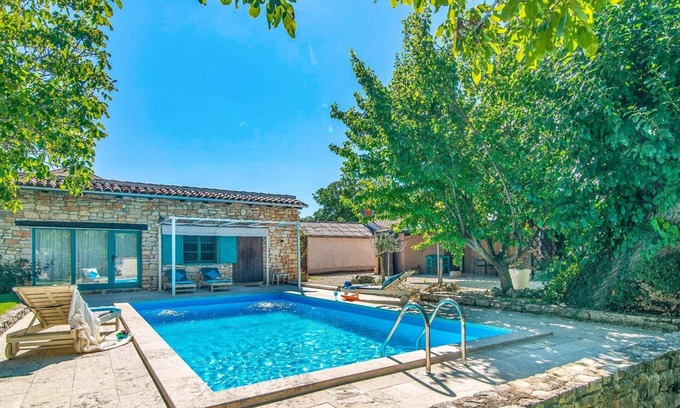 Bokordici Villa | Villa Marelica by Villa Plus