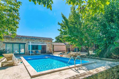 Bokordici Villa | Villa Marelica by Villa Plus