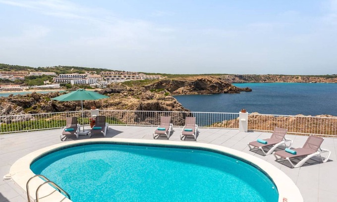 Punta Grossa Villa | Villa Margarita en primera línea con vista al mar, piscina privada