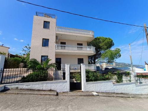 Salamis Casa | Villa Mariza at Aianteio