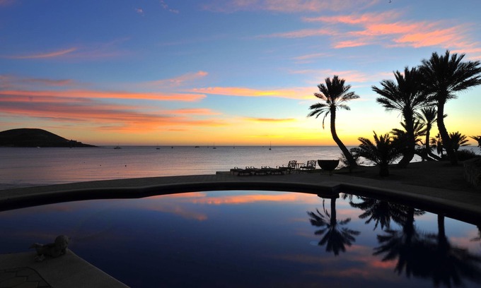 Ensenada Los Muertos Villa | Villa Marlin: un paraíso frente a la playa único en Bahía de los Sueños