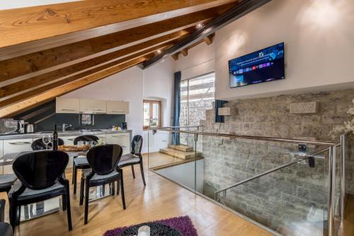 Old Town Casa | Villa Marta - stone house in the center - Split