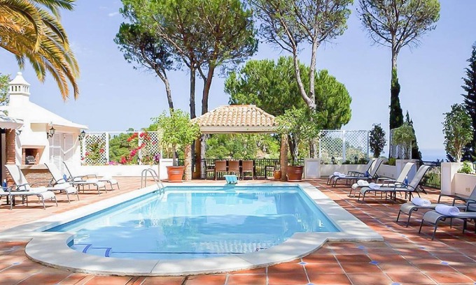 El Madronal Villa | Villa Mediterranean Whirlpool And Gym