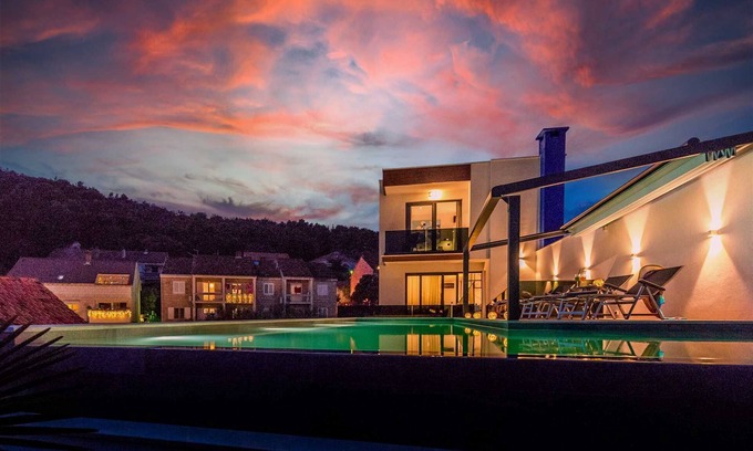 Cove Tri Zala (Zrnovo) Villa | Villa Melaina - luxury and relaxation