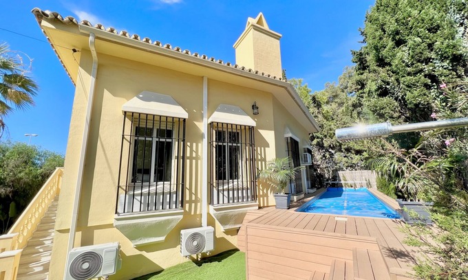 Mijas Chalet De Esquí | Villa Mijas Playa