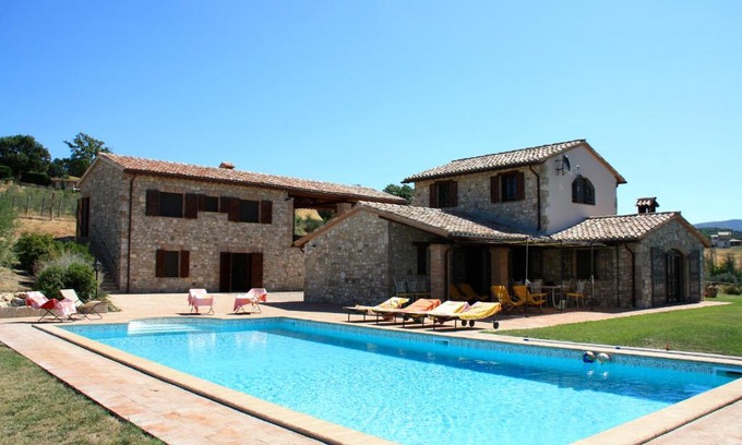 Grutti Casa | Villa Millefiore