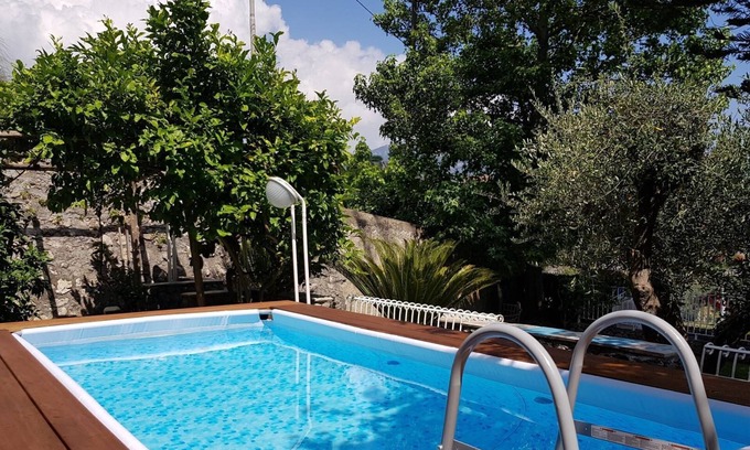 Scala Villa | Villa gran vista, piscina privada y jardín de fácil acceso, 1 km. de ravello, aparcamiento.
