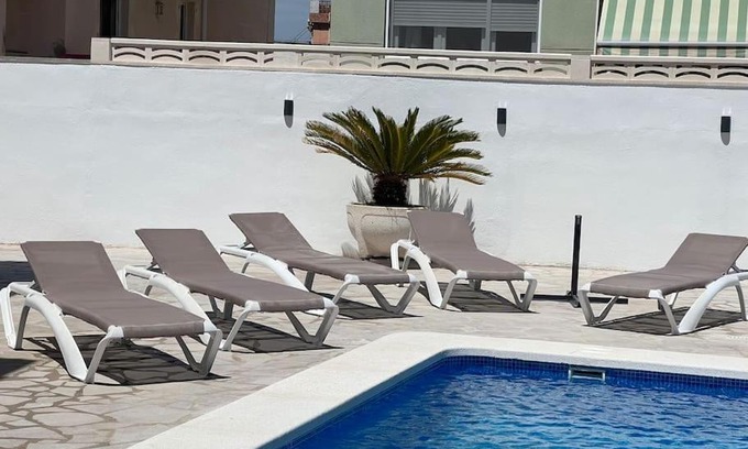 Vinaros Apartamento | Villa mit Pool - Strandnah - Platz für Großfamilie