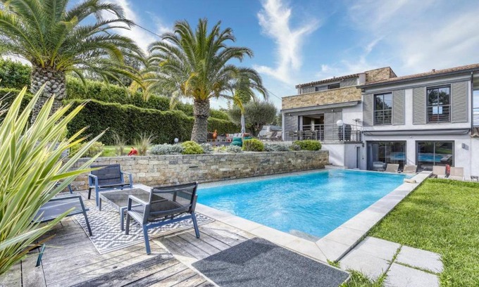 Cap-Ferrat Apartamento | Villa Moderne avec Piscine et jardin