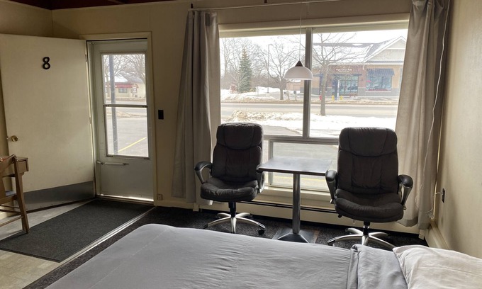 Charlevoix Hotel | Villa Moderne Motel