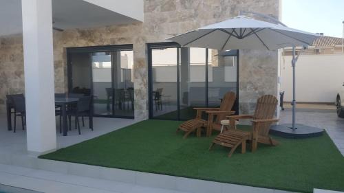 Santiago de la Ribera Villa | Villa Monanterra