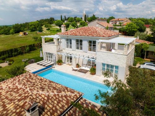 Baderna Villa | Villa Moonlight