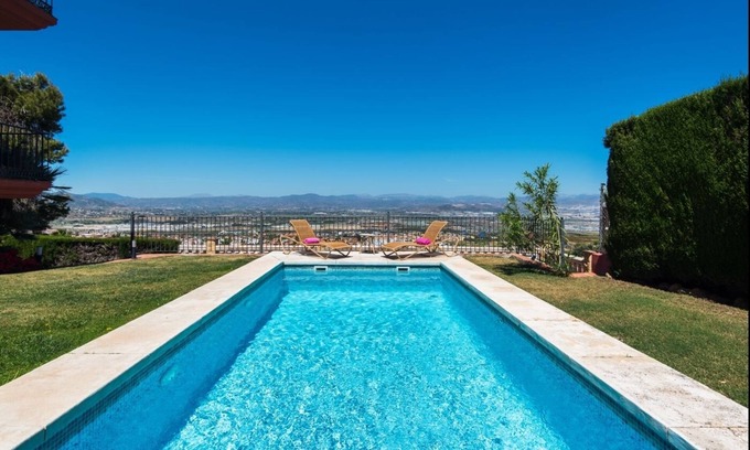 Alhaurín de la Torre Villa | Villa Moscatel Alhaurin de la torre