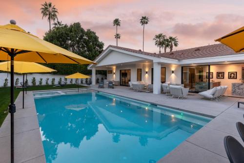 Vista Las Palmas Casa | Villa Moscotto by ACME House Company
