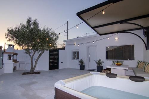 Ierapetra Villa | Villa Mourelaki