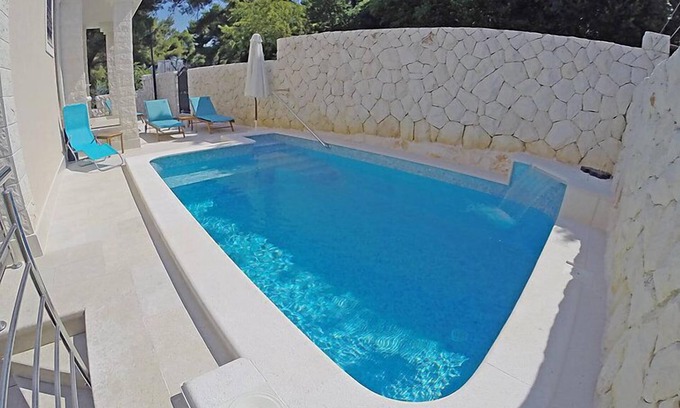 Okrug Donji Casa | Villa Mustra by Interhome