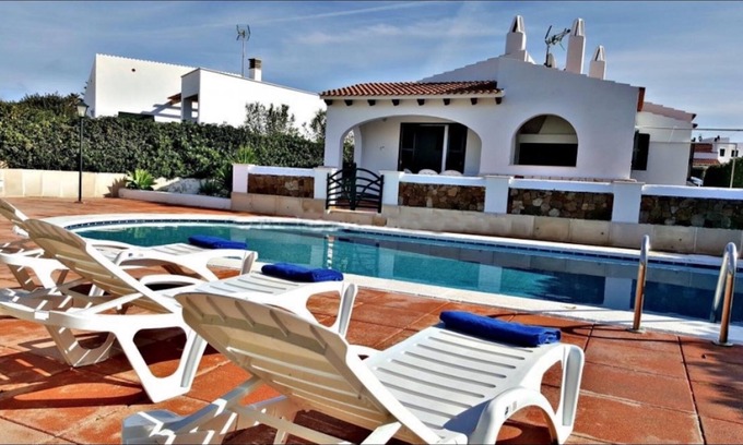 Cap d'Artrutx Casa | Villa Na y Veni, Cap d'Artrutx, gran piscina, zona tranquila