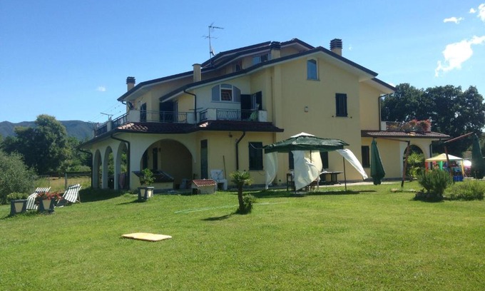 Sarzana Cama Y Desayuno | Villa Naclerio
