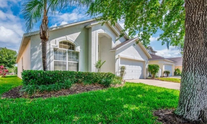 Westridge Casa | Cozy Family 4BR home NEAR DISNEY with Private Pool and games room in a gated community
