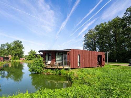 Maubray Casa | Villa near Tournai in a Leisure Award Park, cleaning included