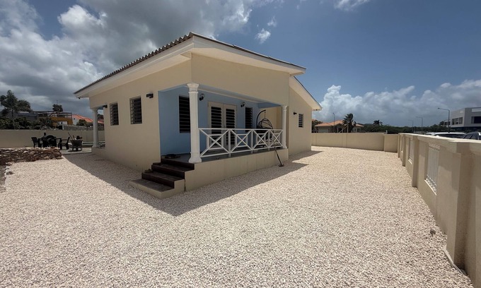 Grote Berg Casa | Villa Neeva - Nestled Between Nature & Convenience