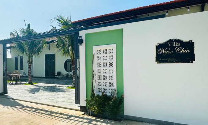 Phan Thiet Villa | Villa Ngọc Châu Phan Thiết Chi nhánh 2 - 4 Phòng Ngủ, Có Bếp, Phòng Ăn, Phòng Khách, Miễn Phí Sân BBQ và Bãi Xe Ô Tô Rộng Rãi