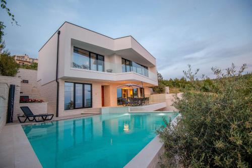 Primosten Burnji Villa | VILLA NIELSEN - BILO