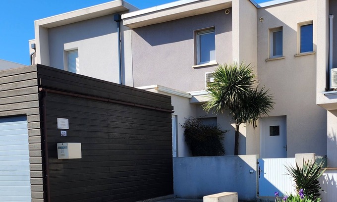 Agde Cabina | Villa NINON, Quiet neighborhood house 8 minutes from the sea