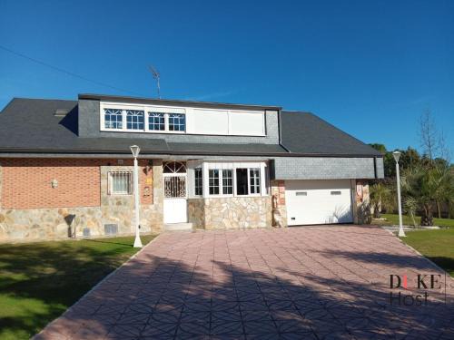 Nuevo Baztan Chalet De Esquí | Villa Nuevo Baztan