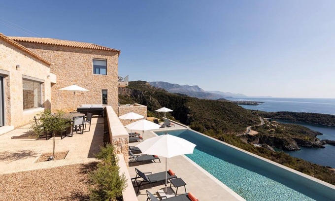 Lefktron Villa | Villa Nupadi