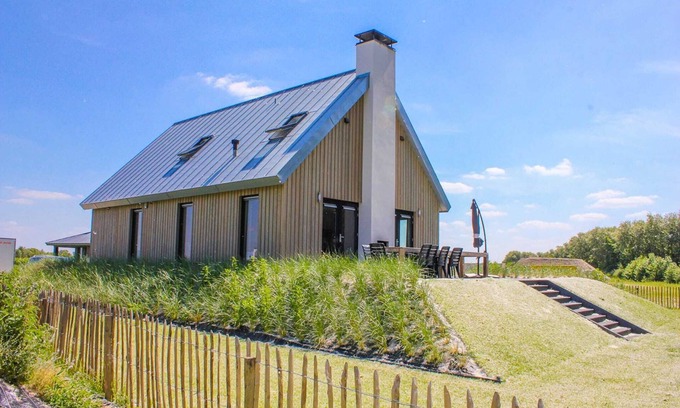 Tholen Casa | Villa Oesterdam Wellness | 16 people