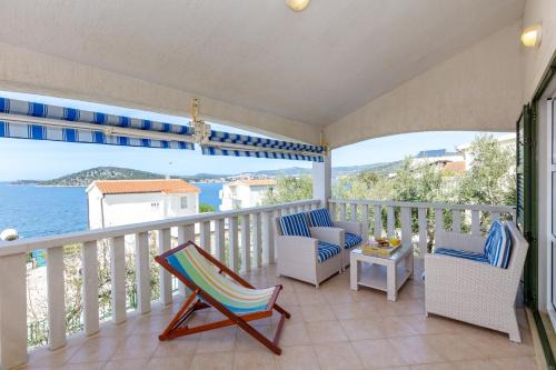 Razanj Casa | Villa Olea