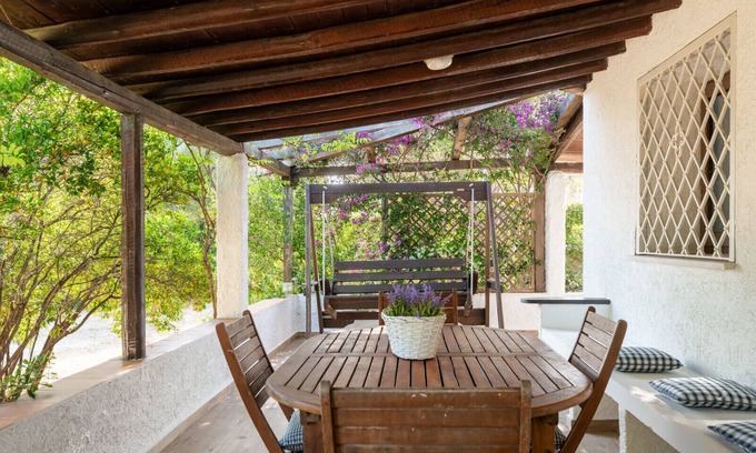 Pittulongu Chalet De Esquí | Villa Olivastro - family home in Pittulongu